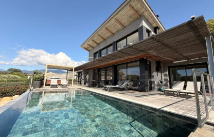 Villa Vardiola 5* à 100 m à pied de la plage