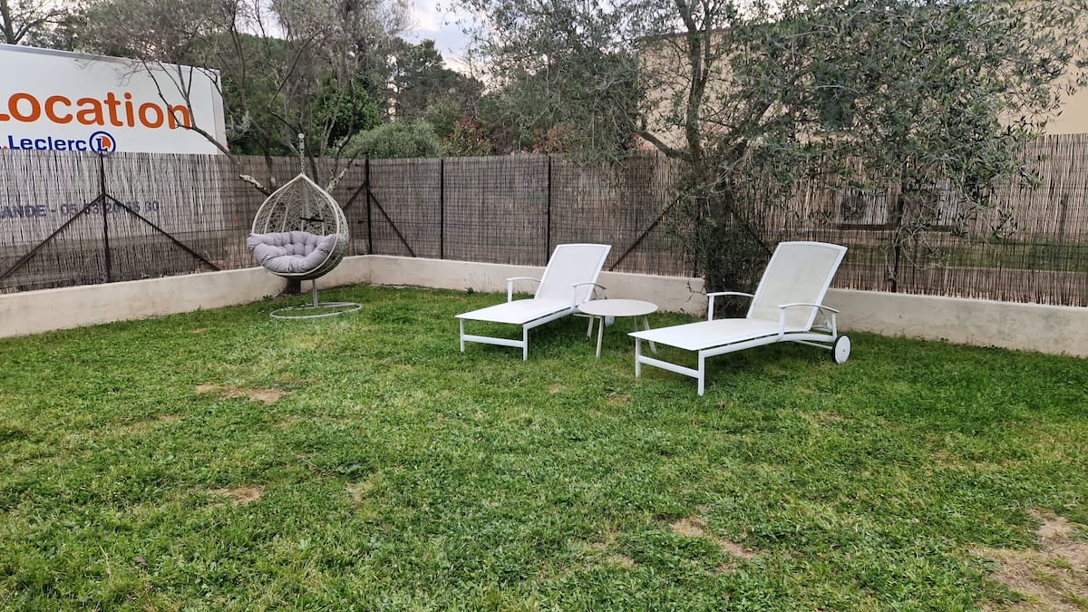 Appartamento accogliente con giardino privato 5