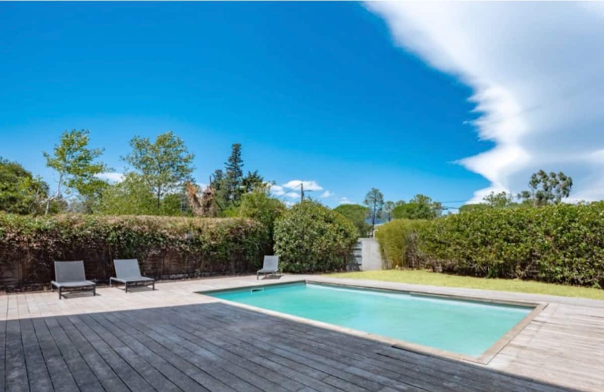 Photo du logement : Appartamento di pregio con piscina & giardino