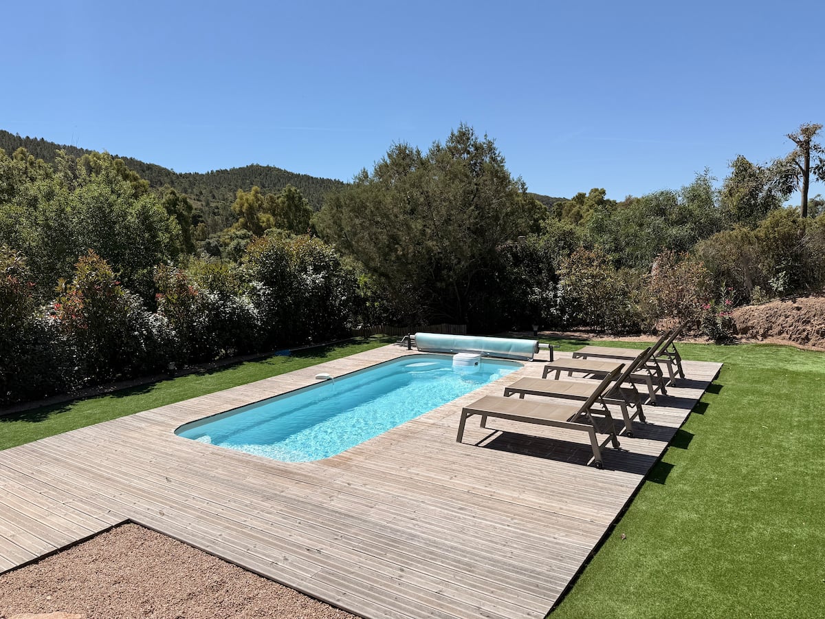 Stazzu con piscina riscaldata & jacuzzi 4